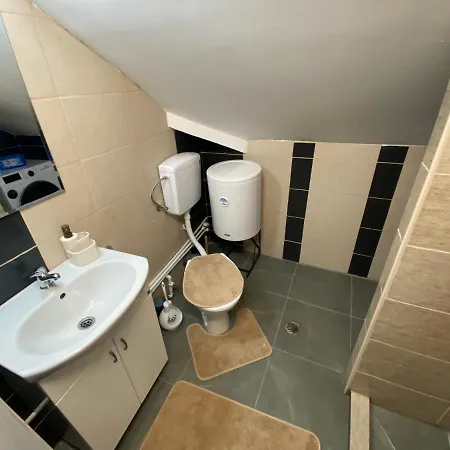Queen Apartmancic Apartment